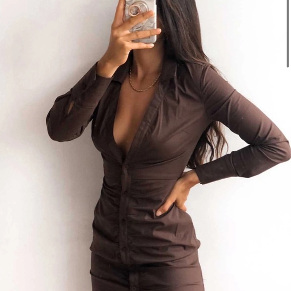 Just bought this dress off tiger mist it doesn’t fit me but I cant return 😞😞 - Picture 2 of 2